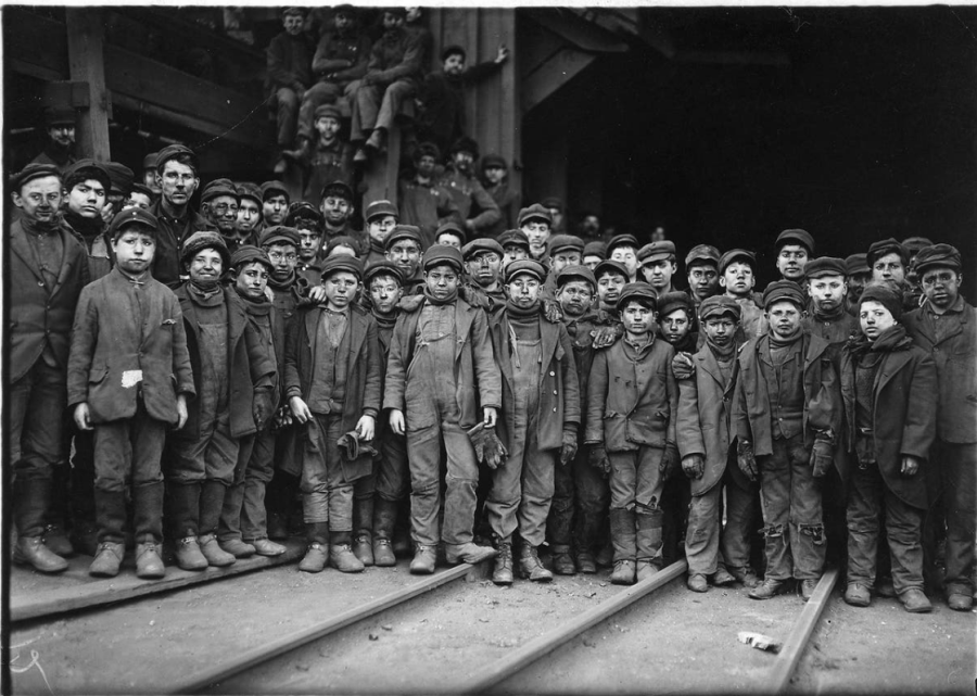 Breaker Boys or young boys forced to work in coal mines. Pittston, Pensulvania, January 1911. 